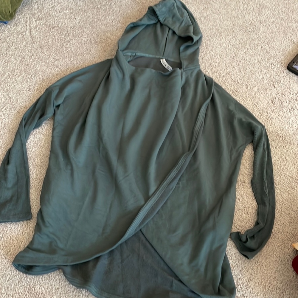 Purana wrap sweatshirt